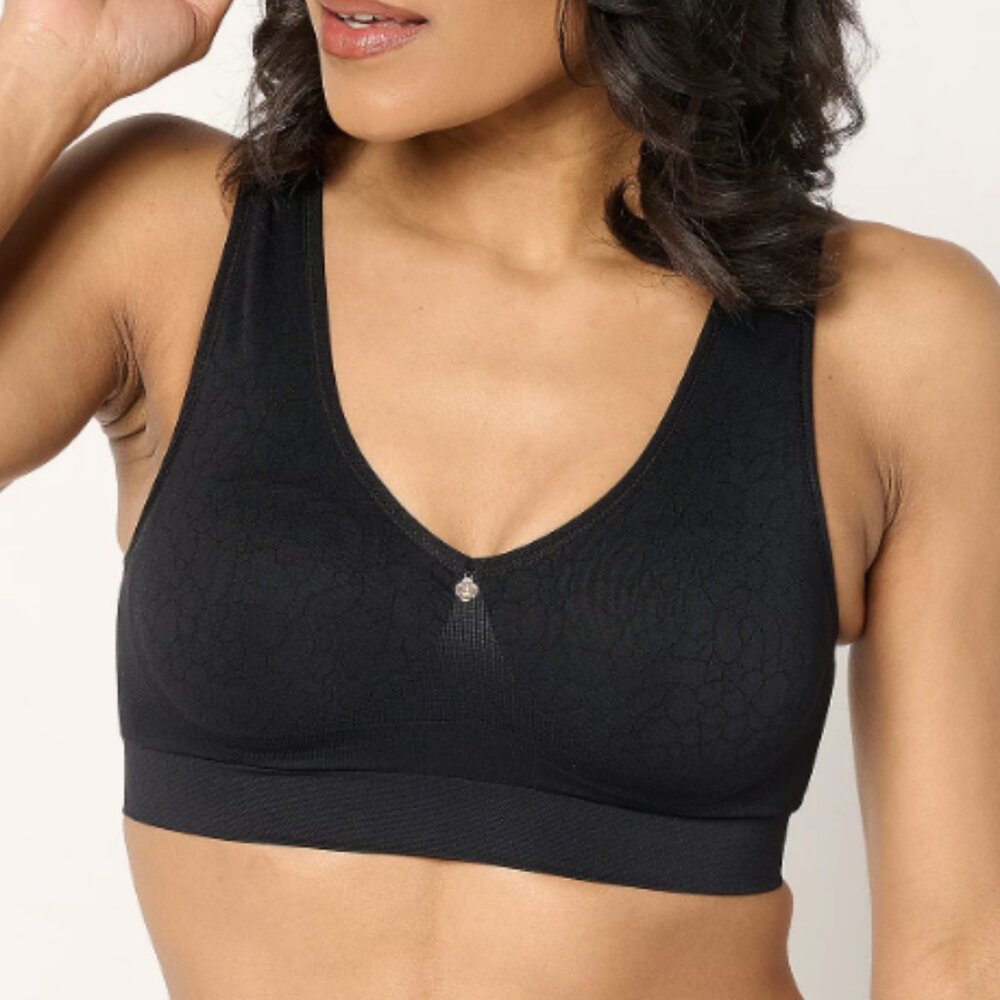 Breezies~Cooling Comfort Wirefree Contour Bra~Black~A670851~Foam Cups